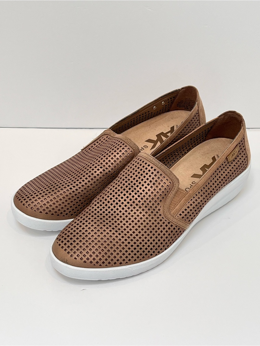 Anne Klein Sport Yaris Bronze Perforated Slip On Sneakers Loafers Shoes 9.5